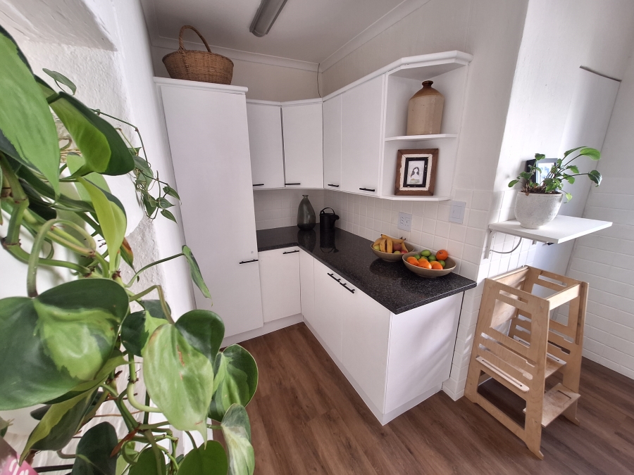 4 Bedroom Property for Sale in Wavecrest Eastern Cape
